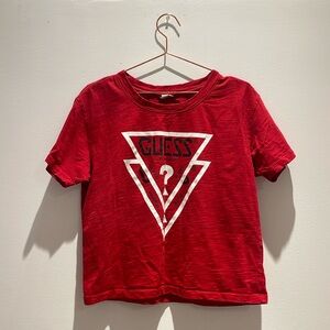 Guess Cropped T shirt